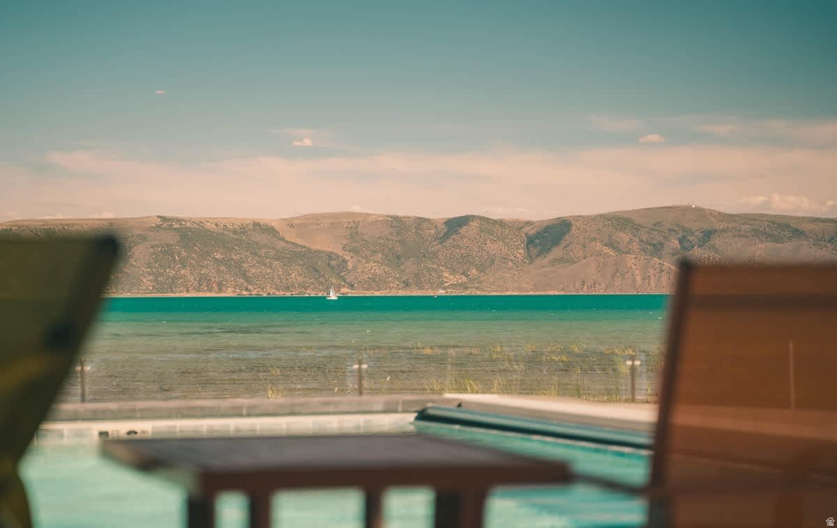 LEGACY BEACH - Residential