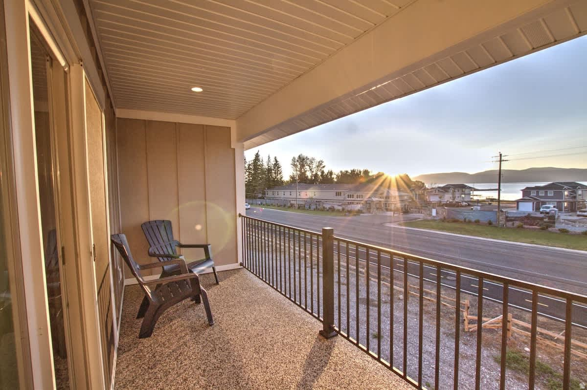 LEGACY BEACH - Residential