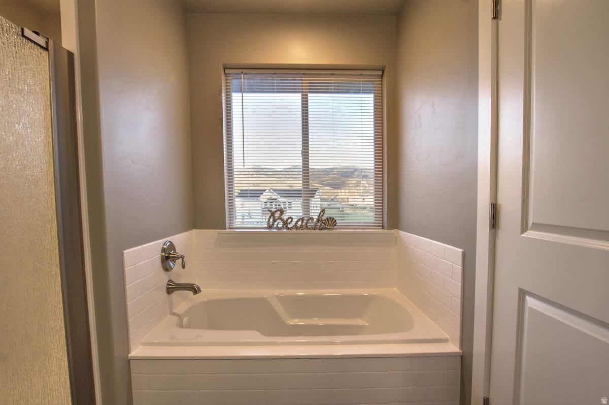 LEGACY BEACH - Residential