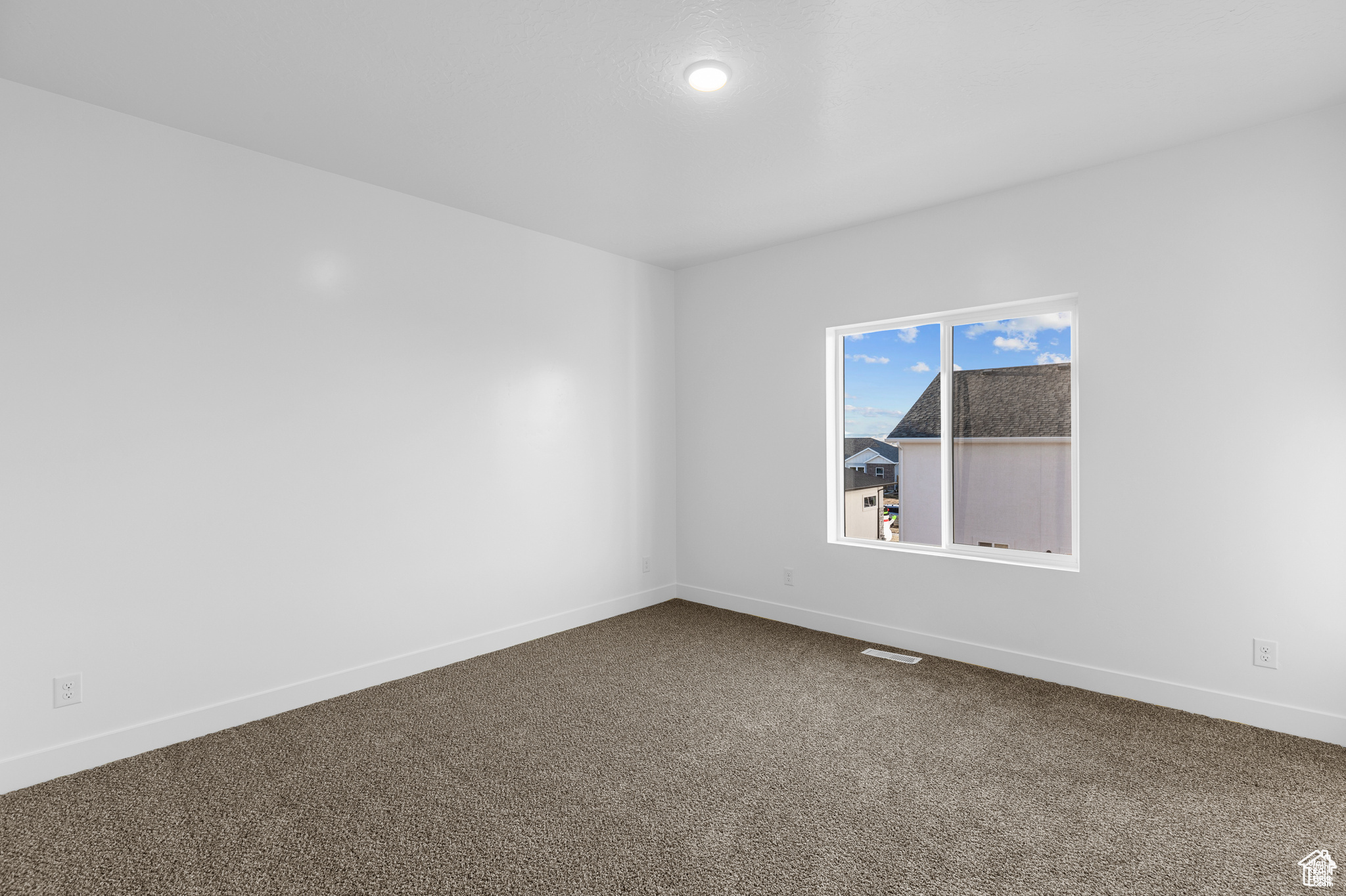 OAKRIDGE COVE - Residential