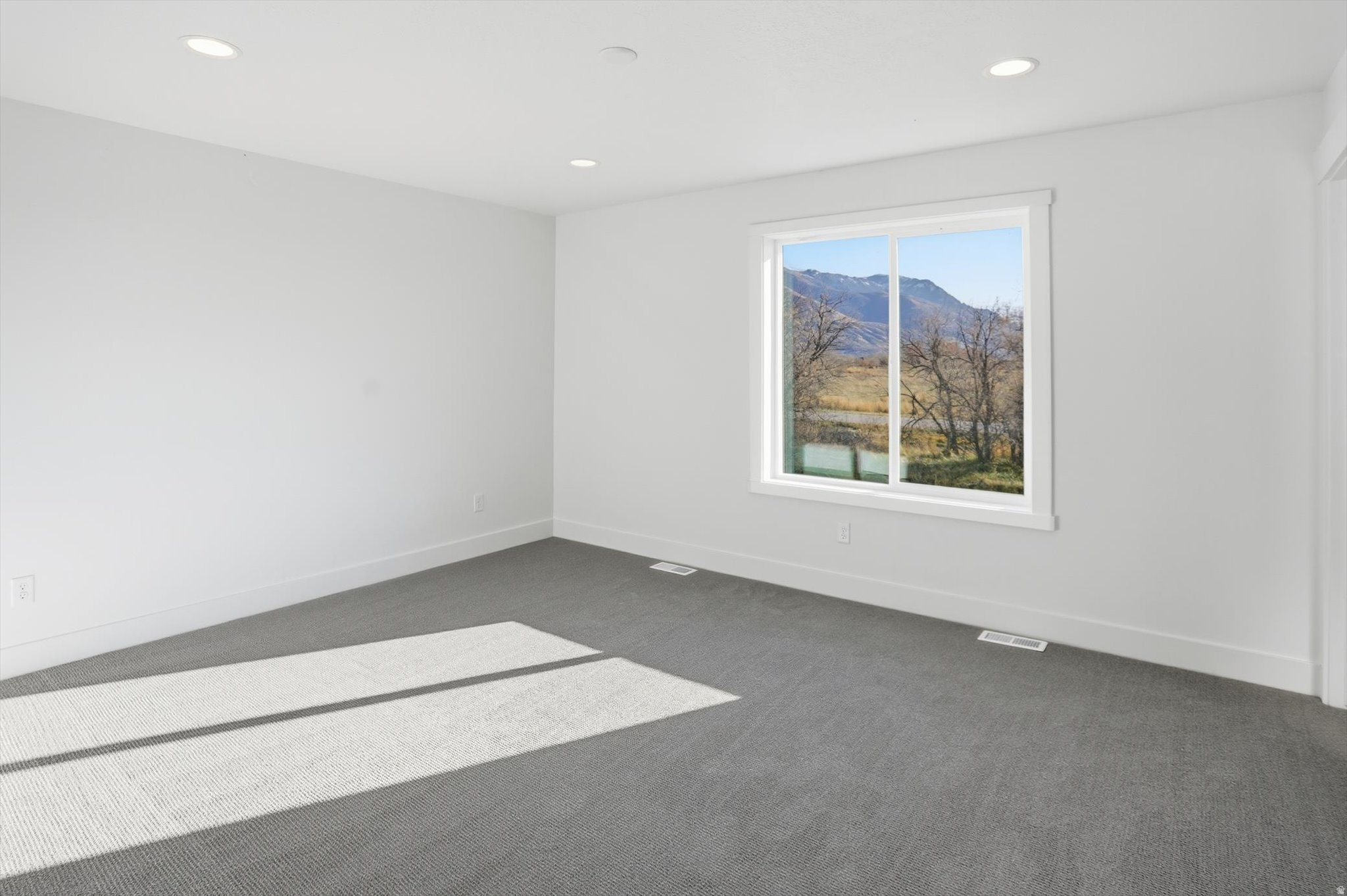 SPRING CREEK - Residential