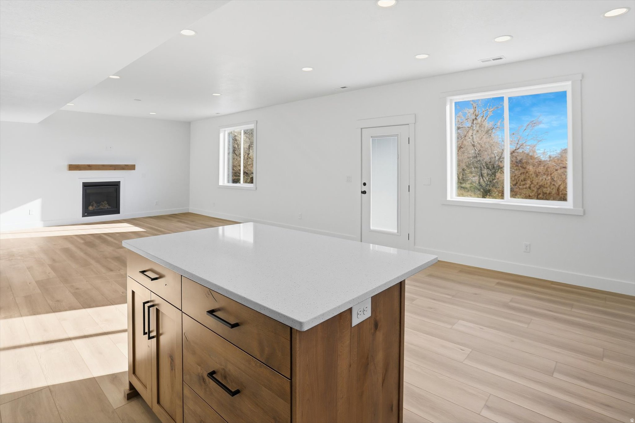 SPRING CREEK - Residential