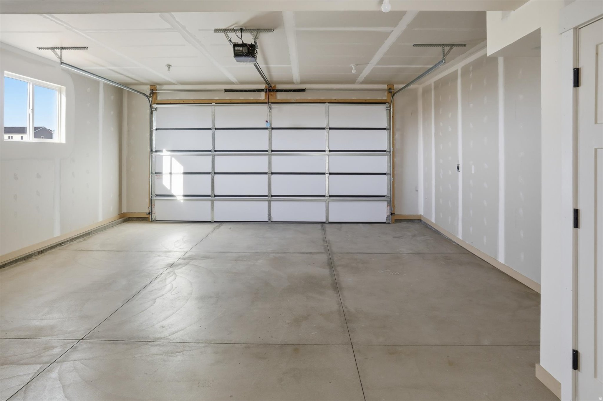 SPRING CREEK - Residential