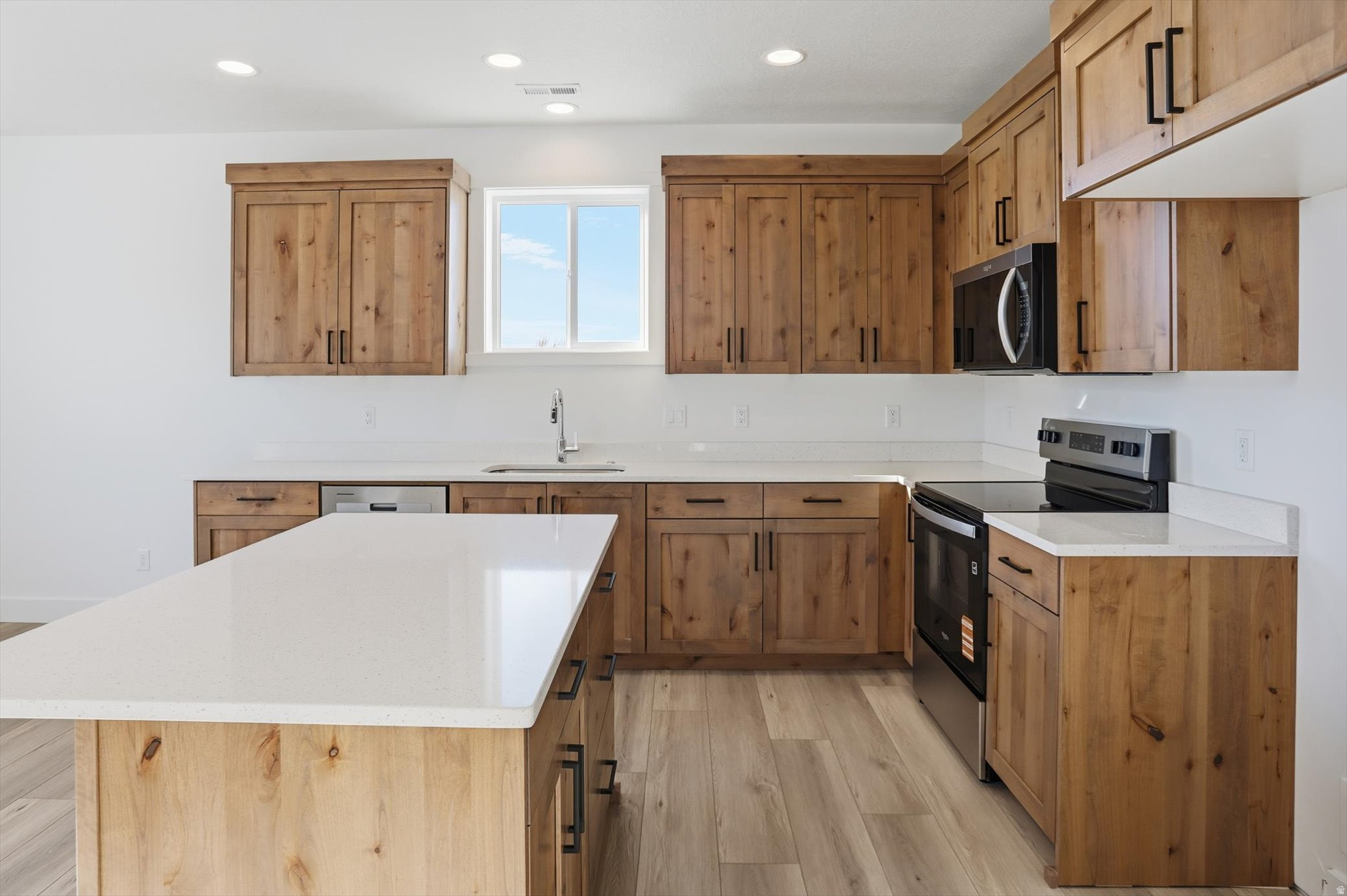 SPRING CREEK - Residential