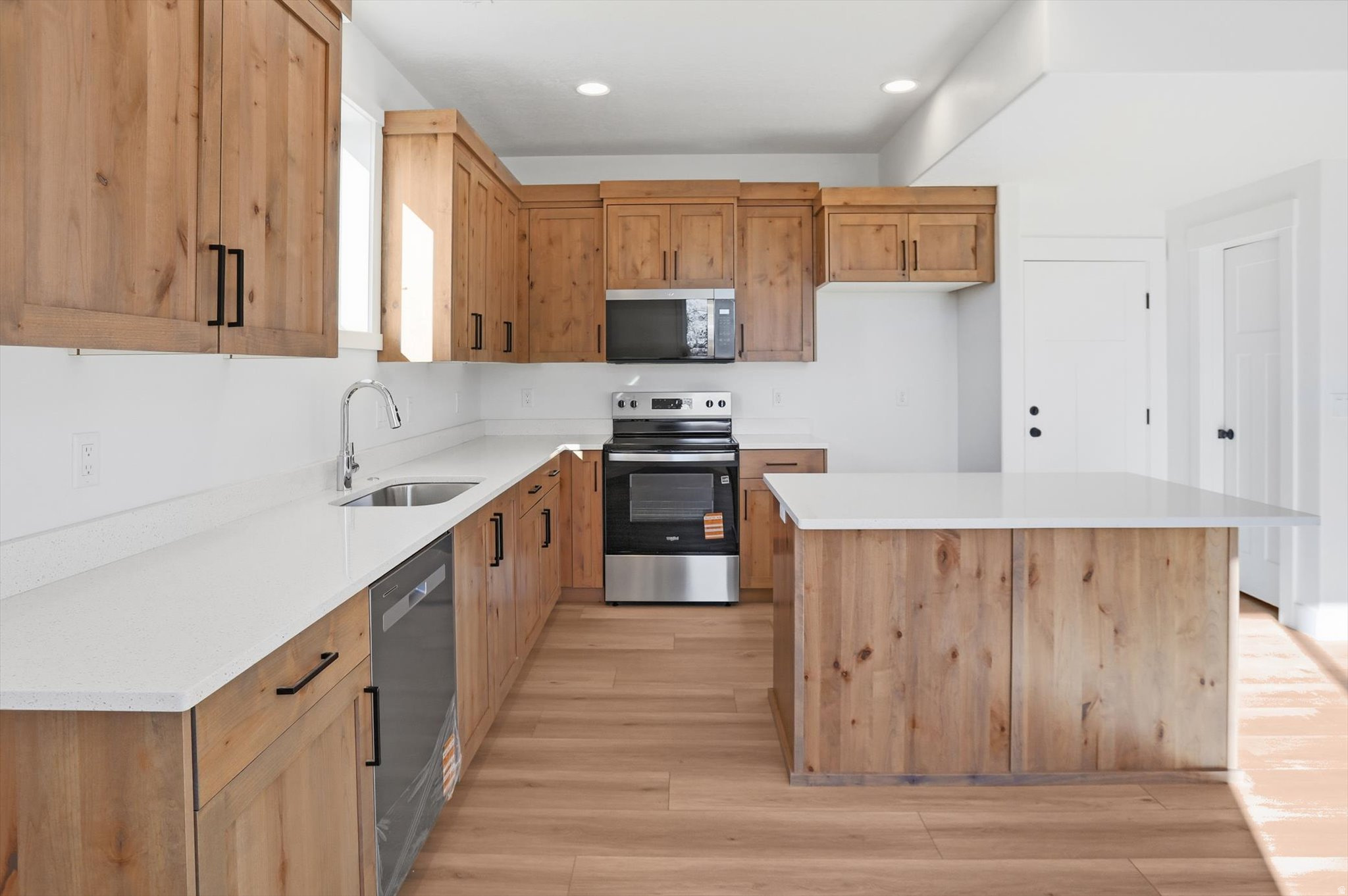 SPRING CREEK - Residential