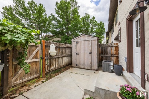 Tiny photo for 143 GENEVA DR, Midway, UT 84049 (MLS # 2192050)