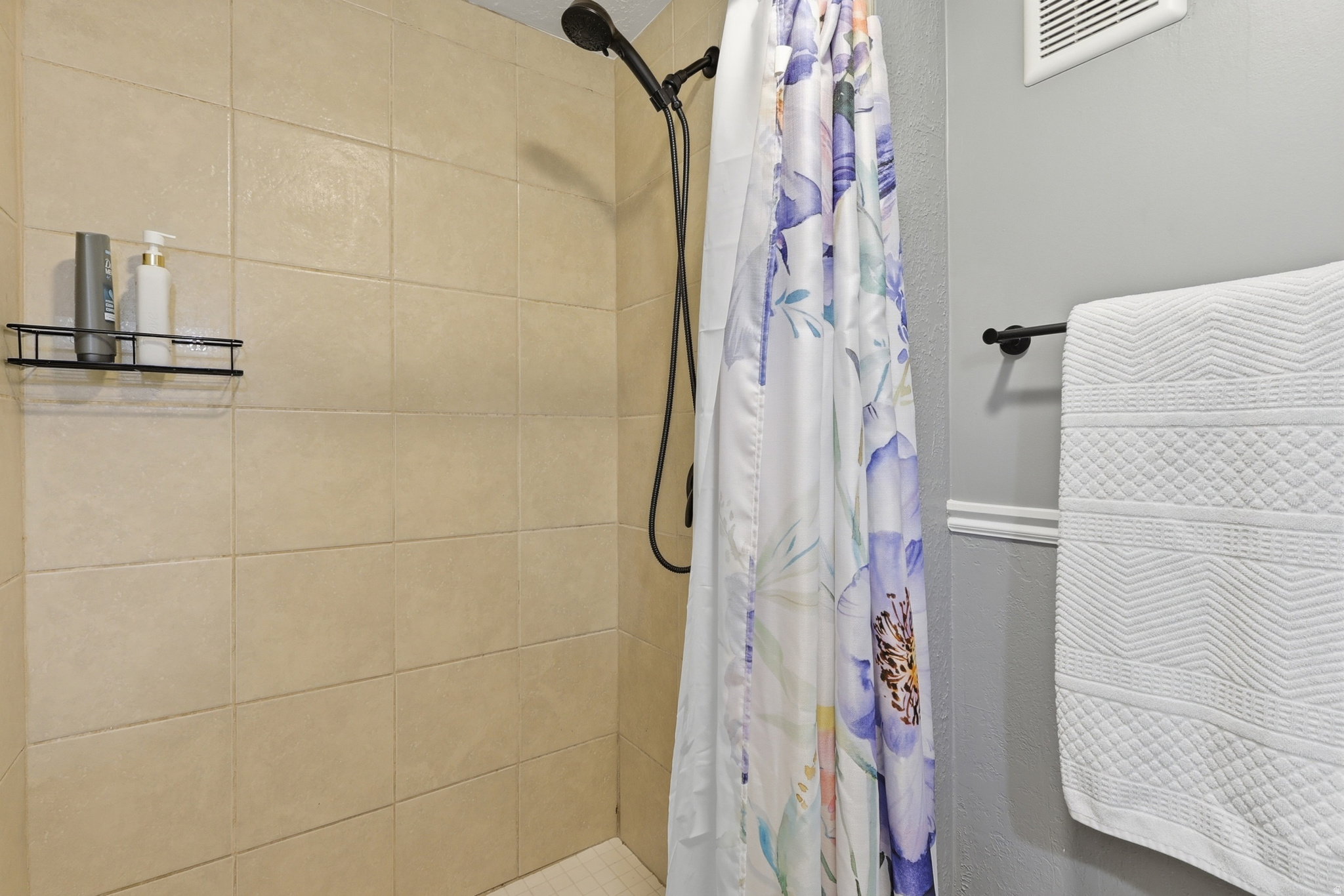 COUNTRY FARM SUBDIVI - Residential