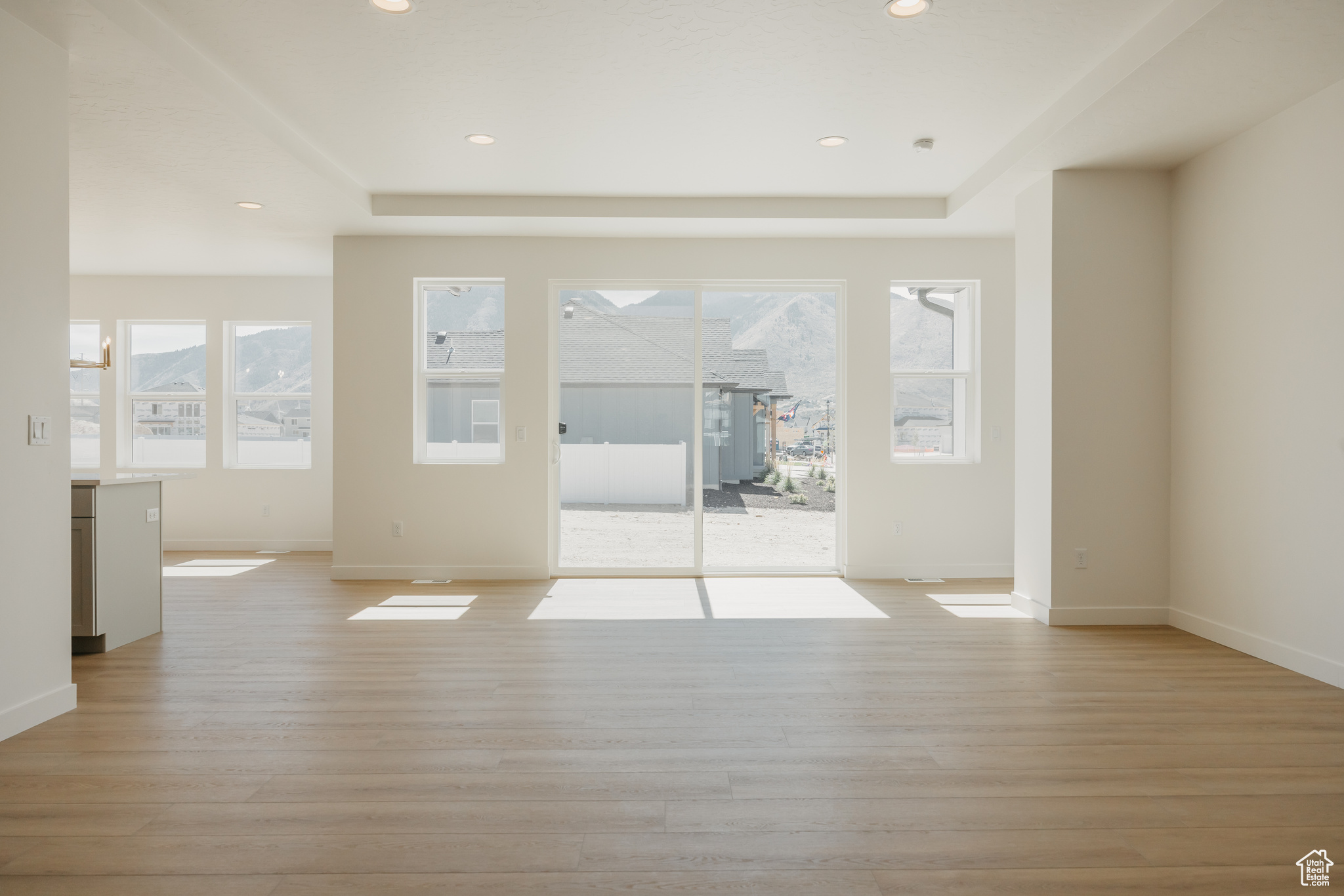 WILLOW ESTATES - Residential