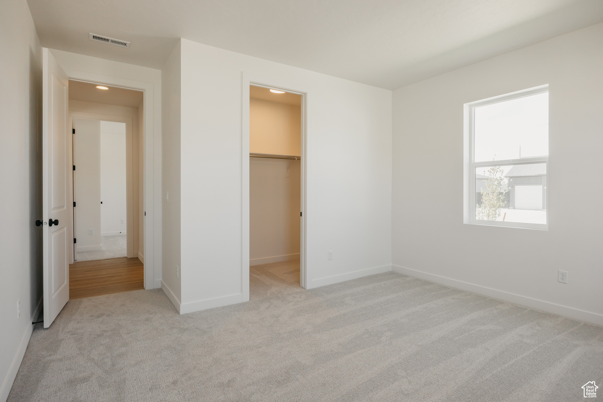 WILLOW ESTATES - Residential