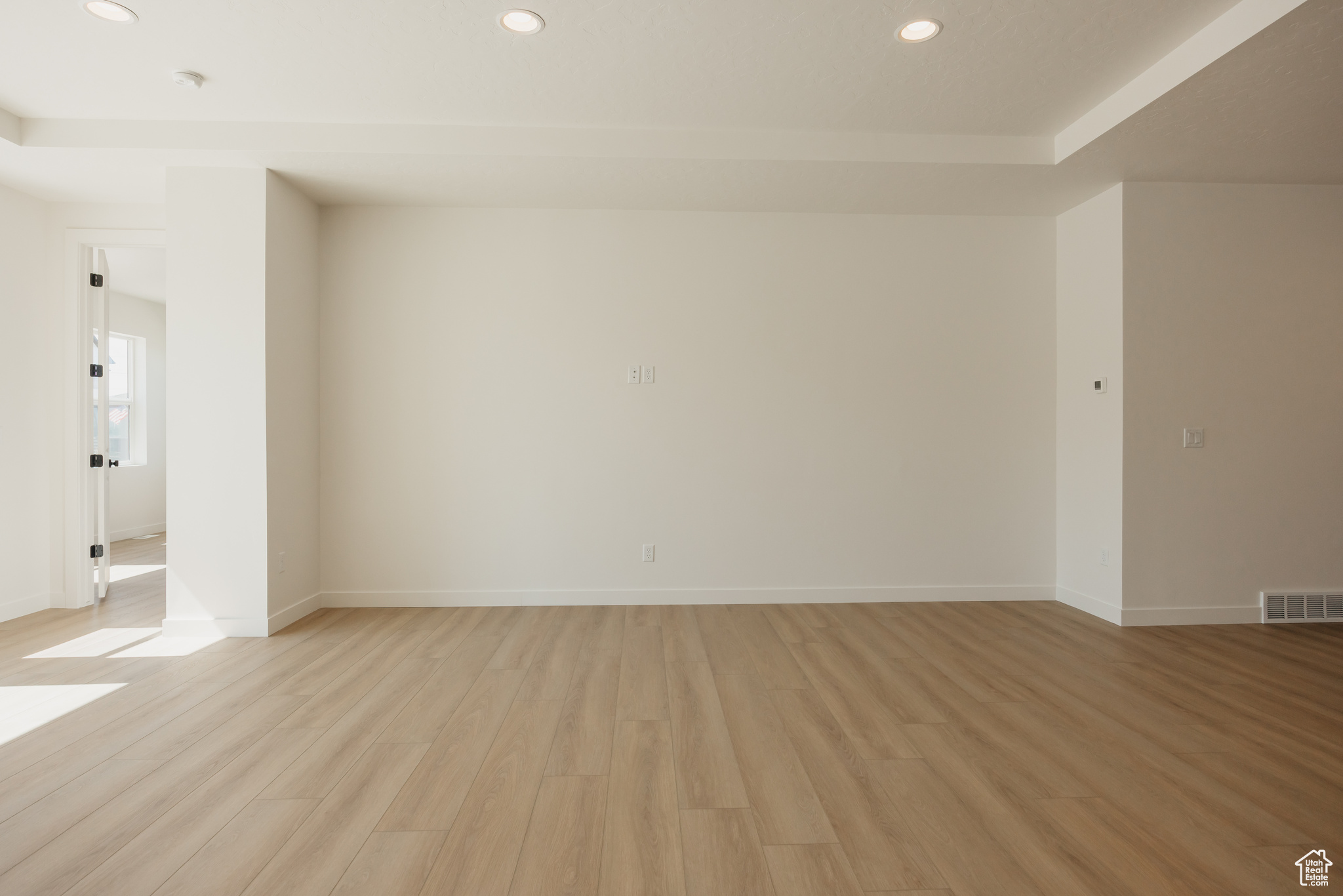 WILLOW ESTATES - Residential