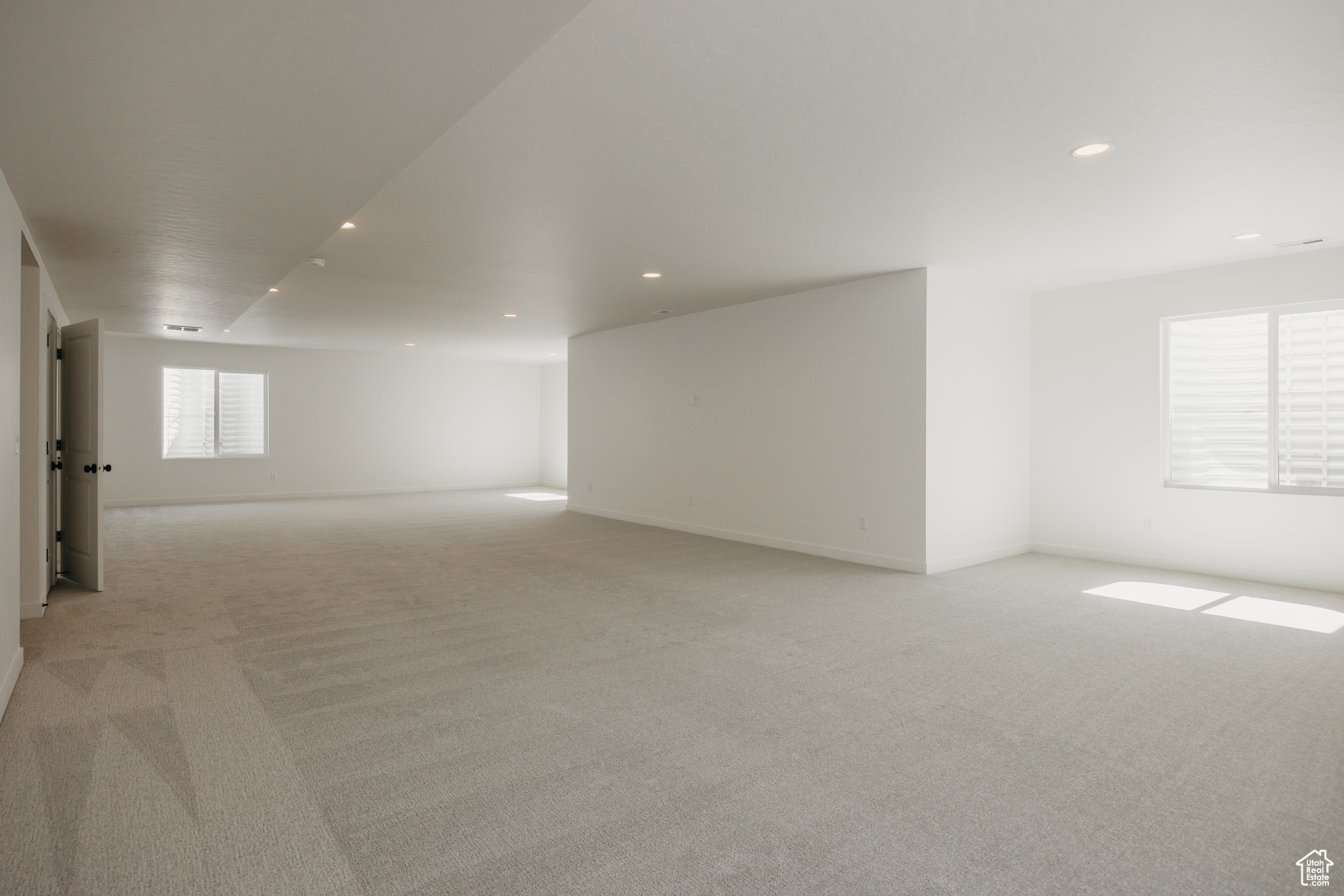 WILLOW ESTATES - Residential