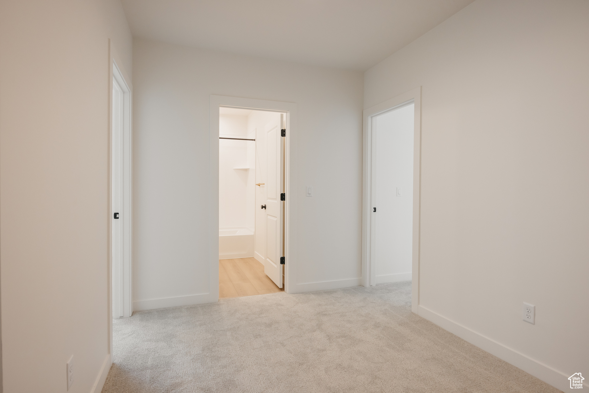 WILLOW ESTATES - Residential