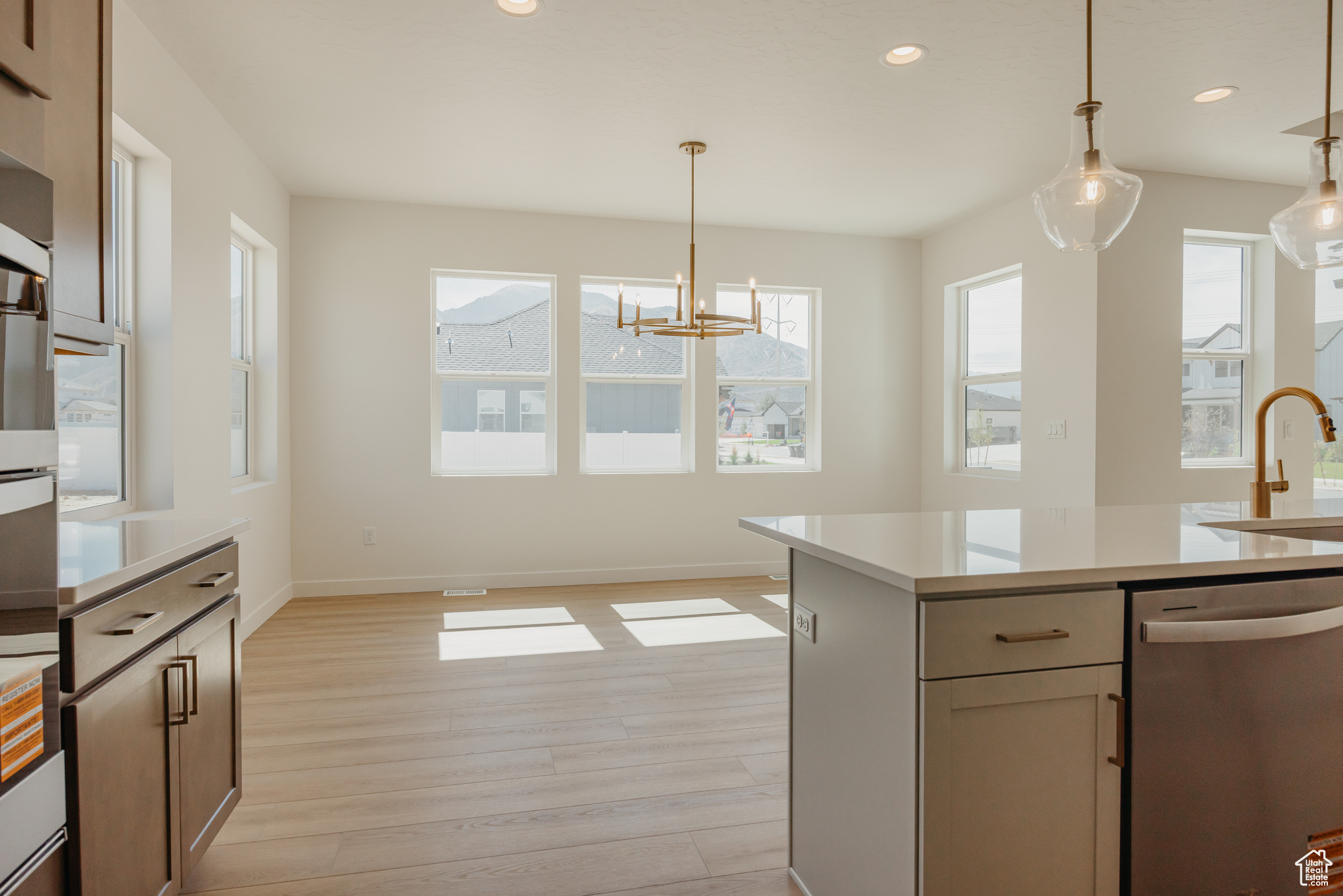 WILLOW ESTATES - Residential