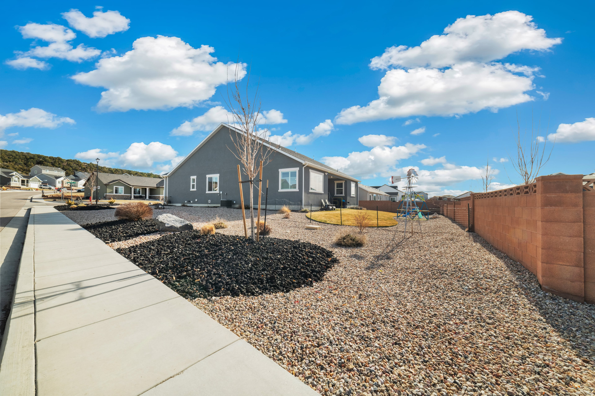 OLD SORREL RANCH - Residential