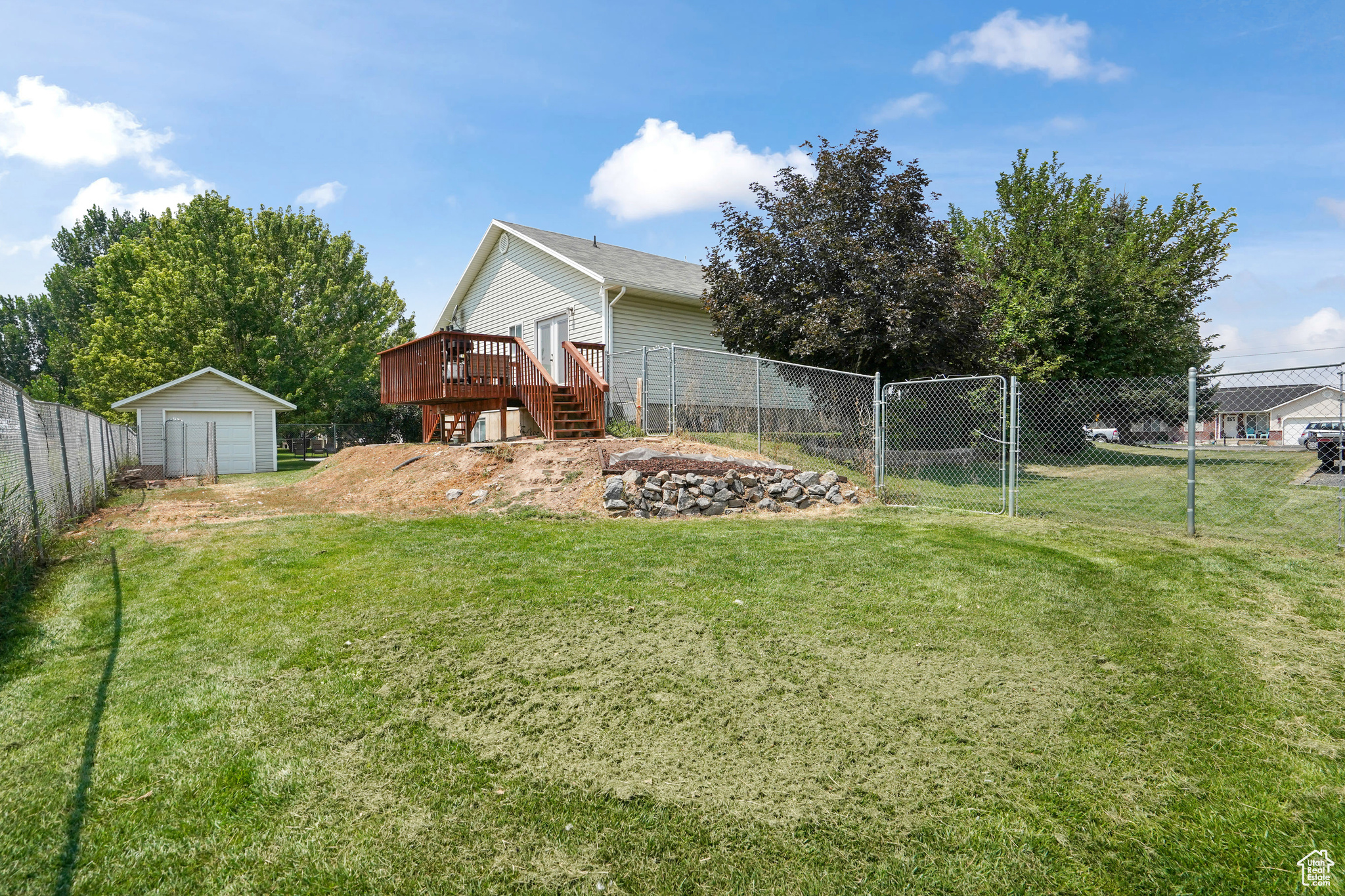 581 W Young St, Morgan, Utah image 33