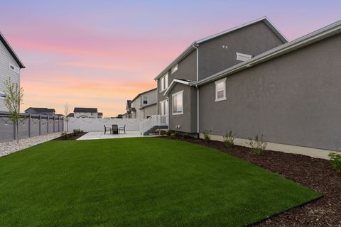 Tiny photo for 3233 W 2500 N, Clinton, UT 84015 (MLS # 2147073)