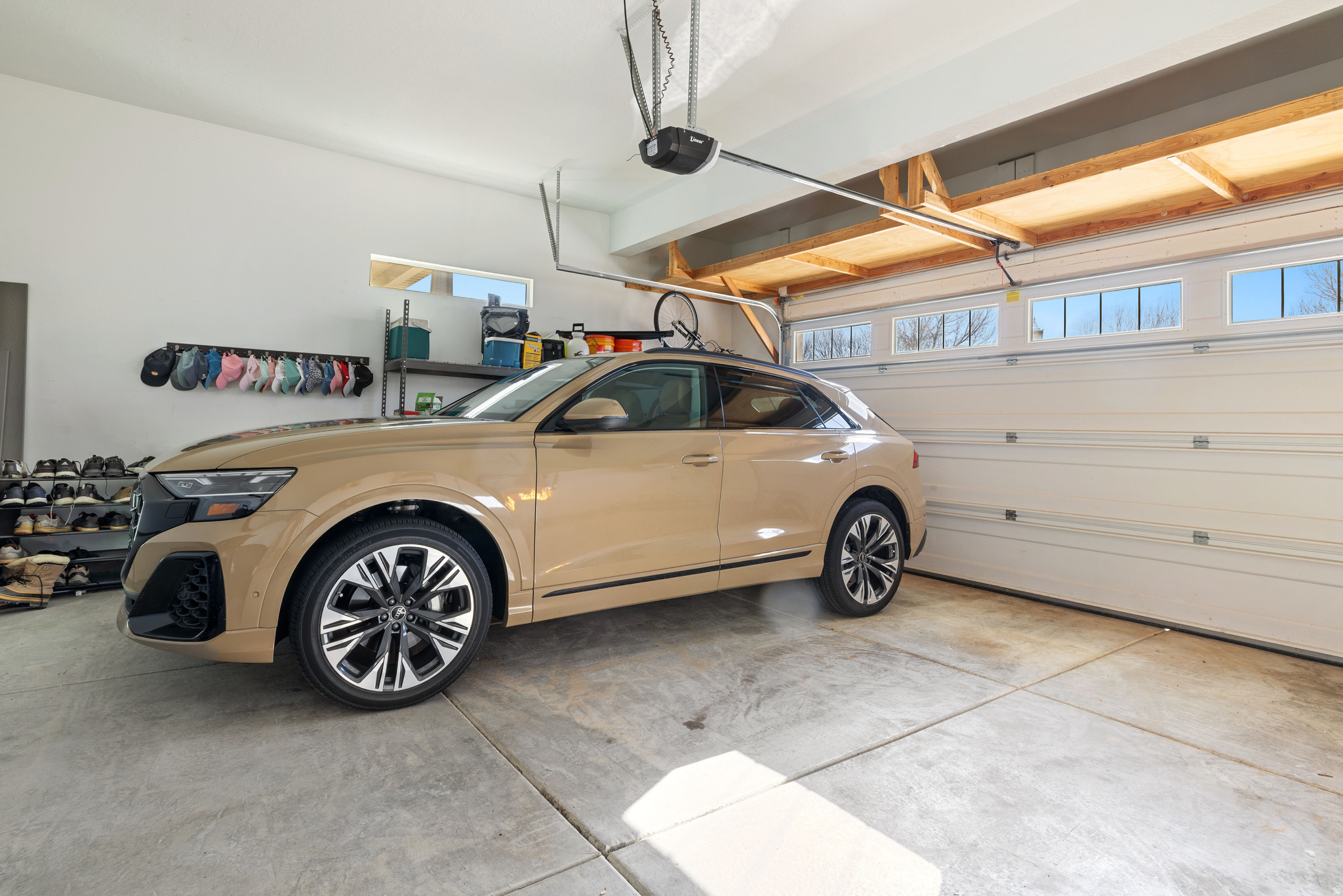 CROSSINGS AT LAKE CR - Residential