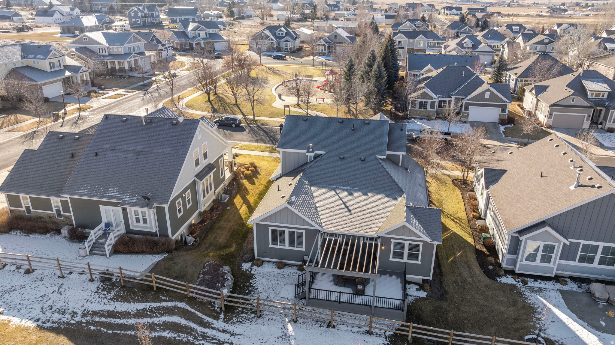 CROSSINGS AT LAKE CR - Residential