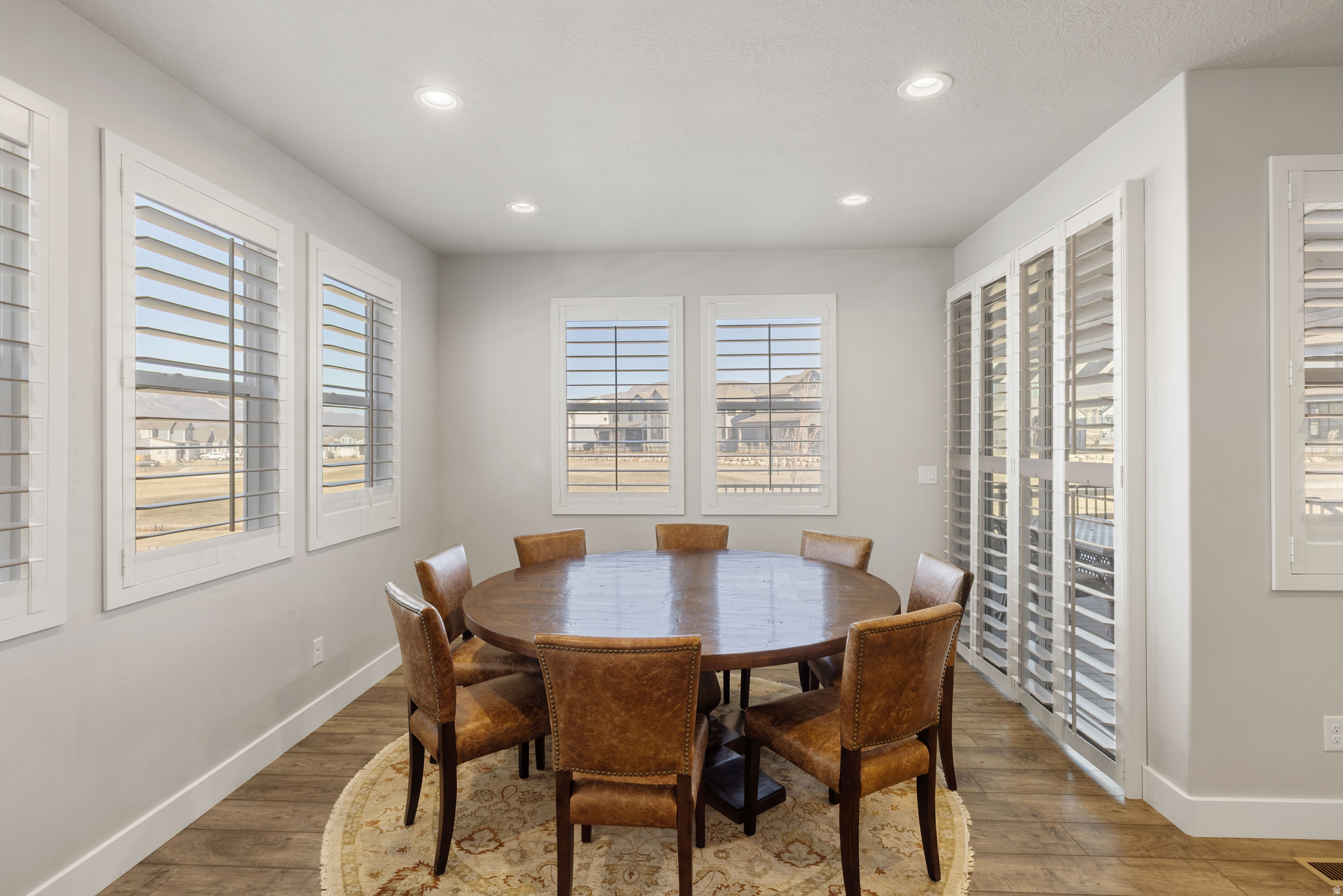 CROSSINGS AT LAKE CR - Residential