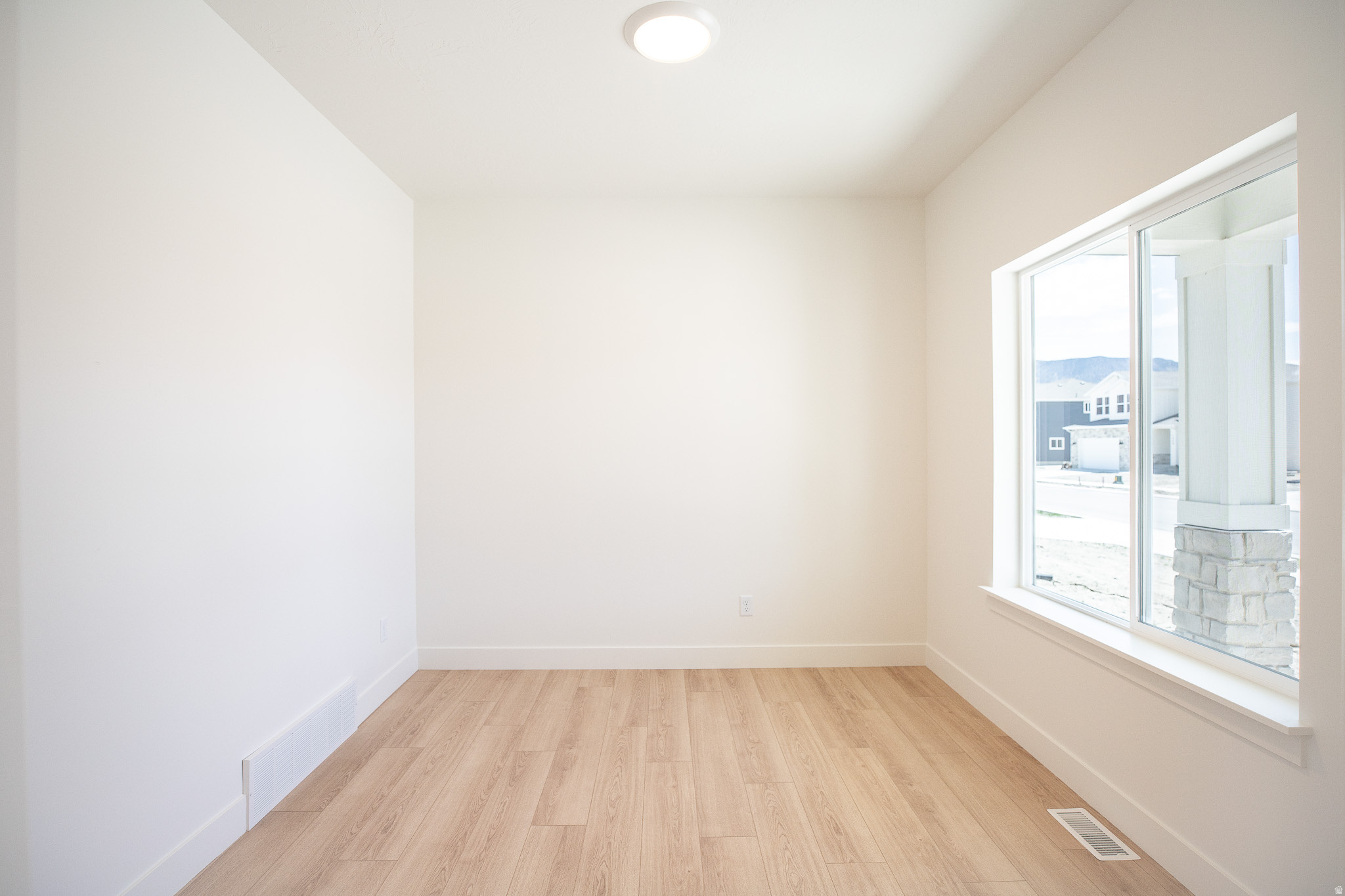 PARKWAY FIELDS SINGLES 2 - Residential