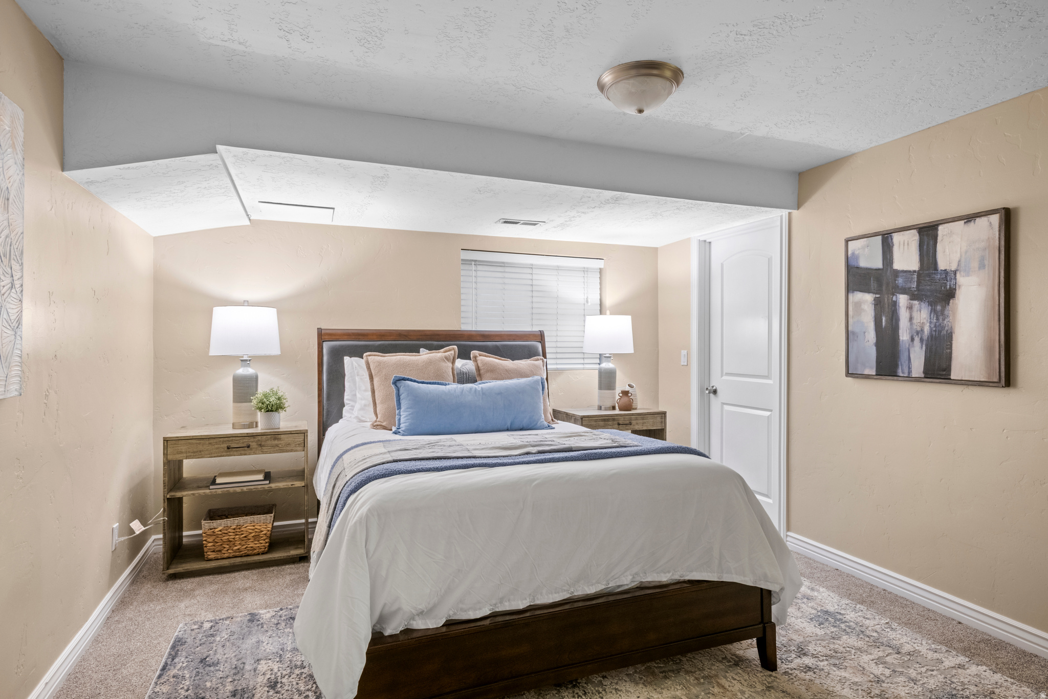 RAINTREE VILLAGE - Residential