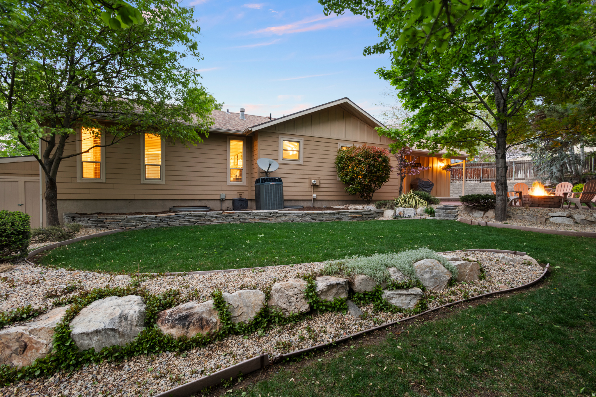 RAINTREE VILLAGE - Residential