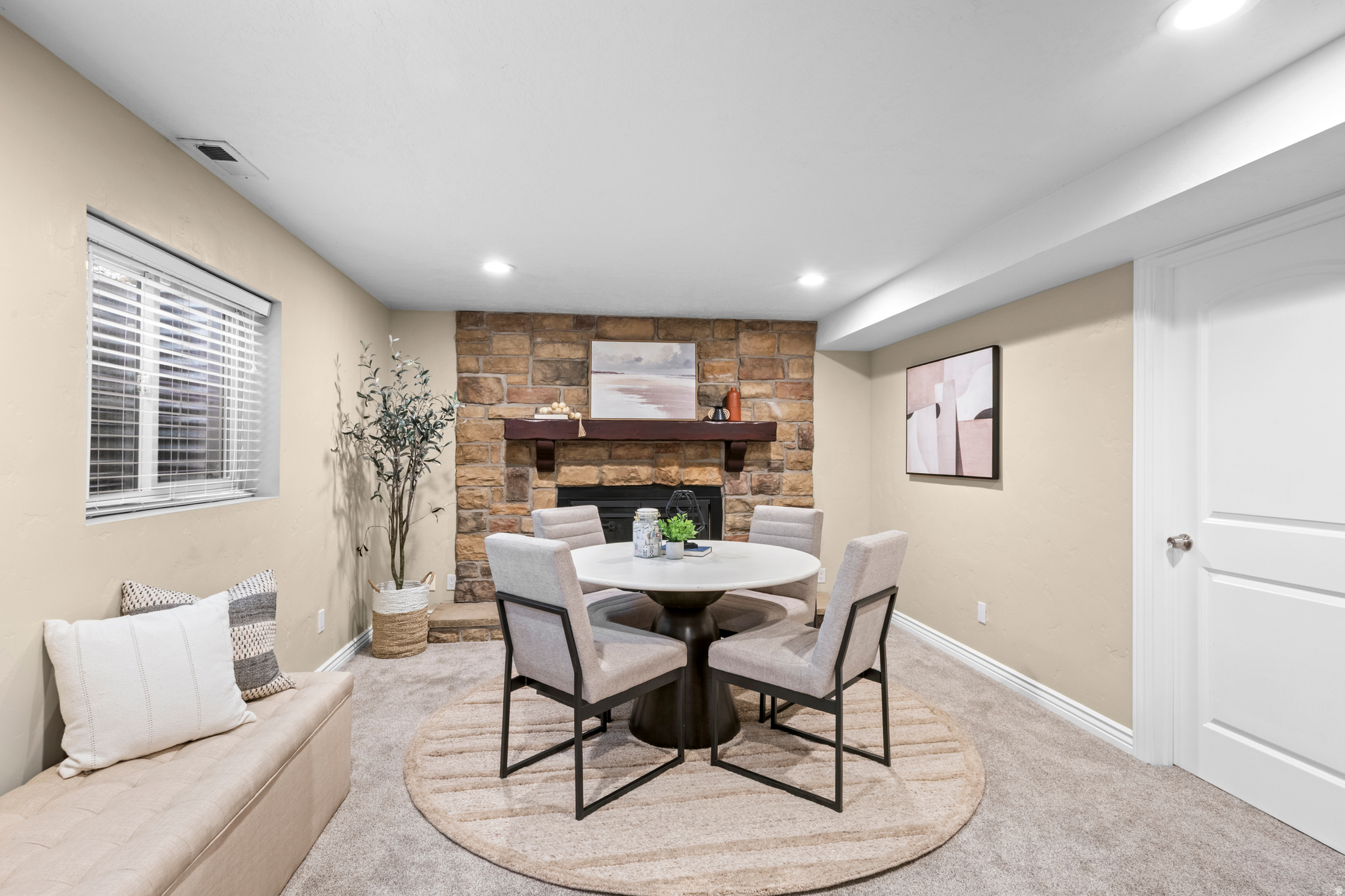 RAINTREE VILLAGE - Residential