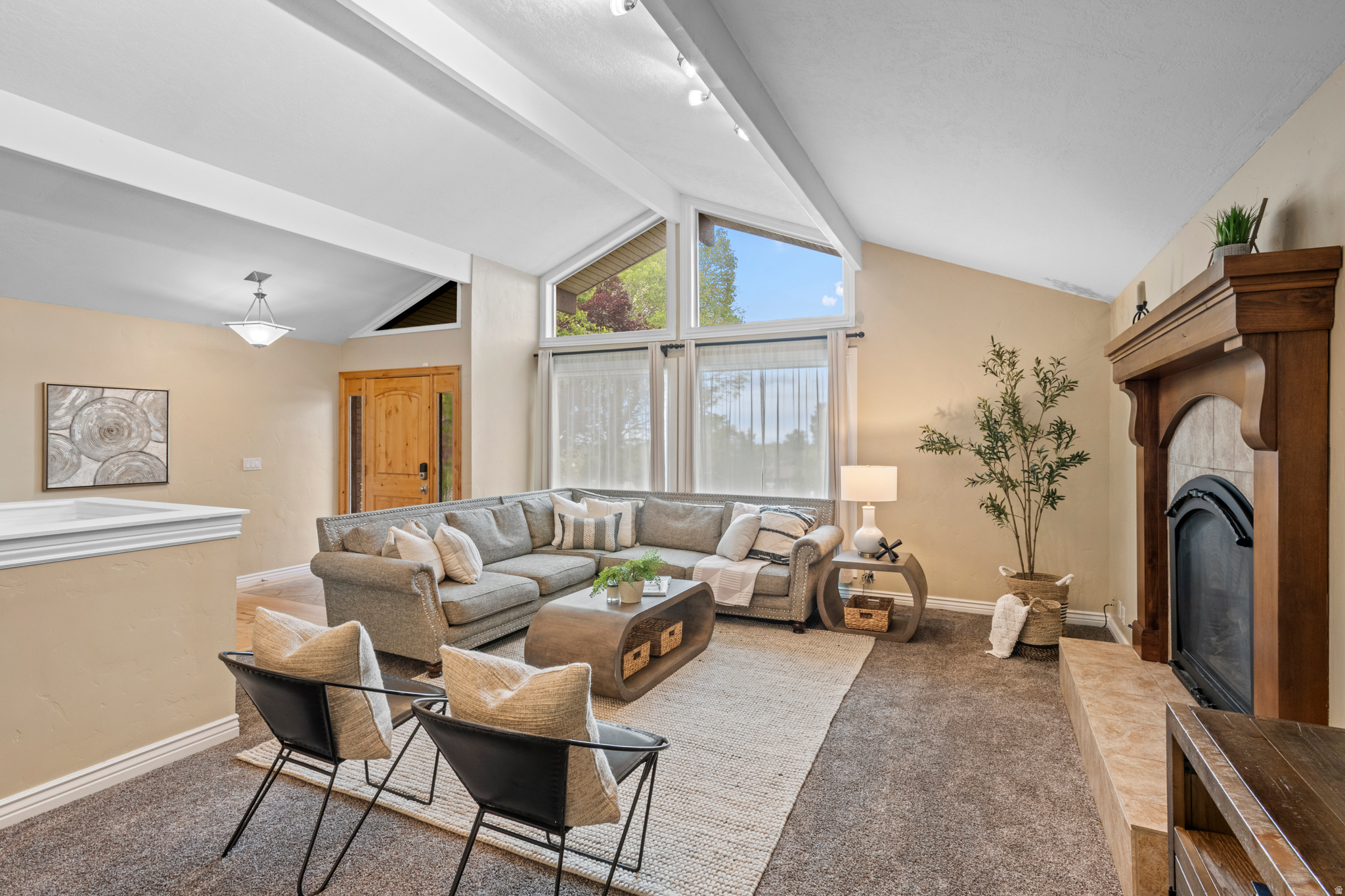 RAINTREE VILLAGE - Residential