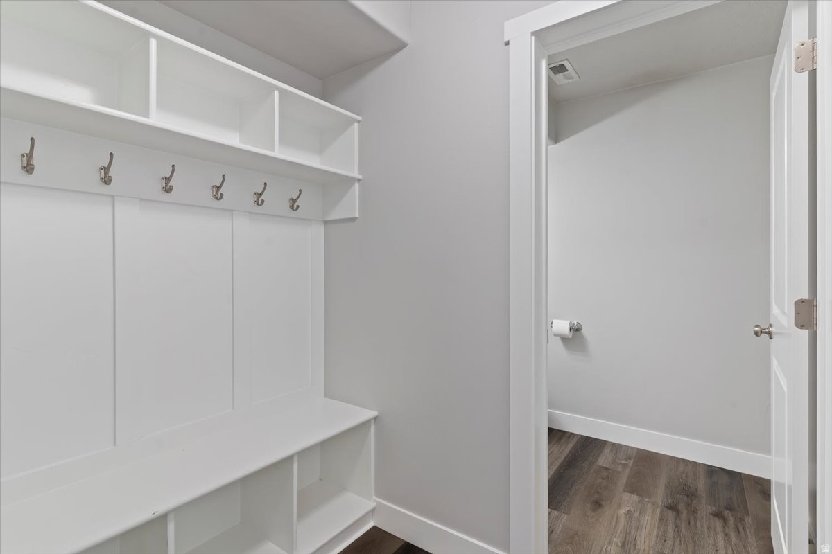 NORTH LOGAN VILLAGE - Residential