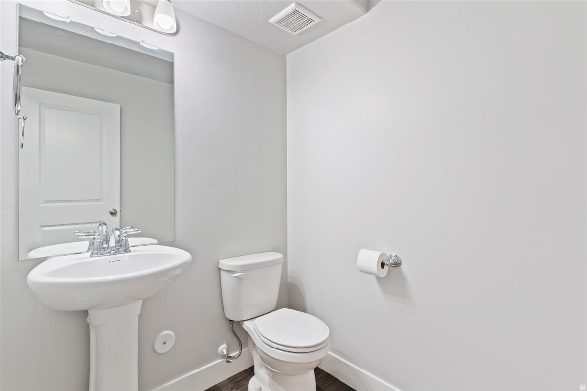 NORTH LOGAN VILLAGE - Residential