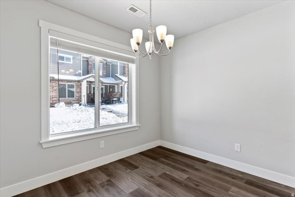 NORTH LOGAN VILLAGE - Residential