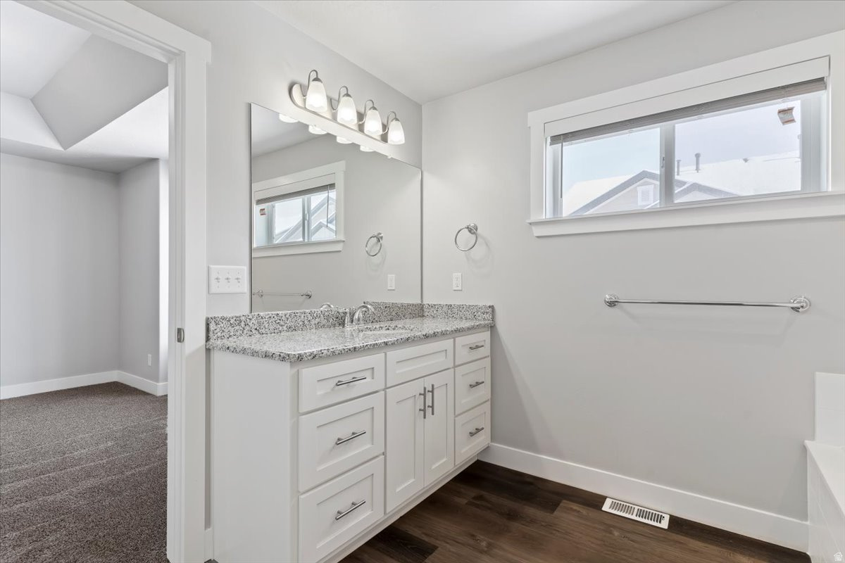 NORTH LOGAN VILLAGE - Residential