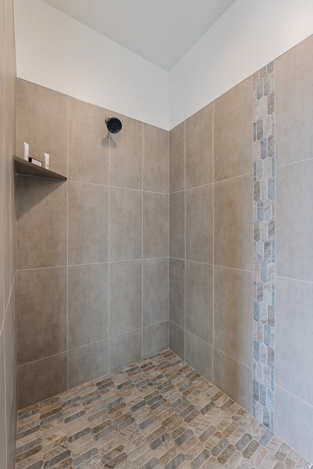 HERITAGE POINTE PH 1 - Residential