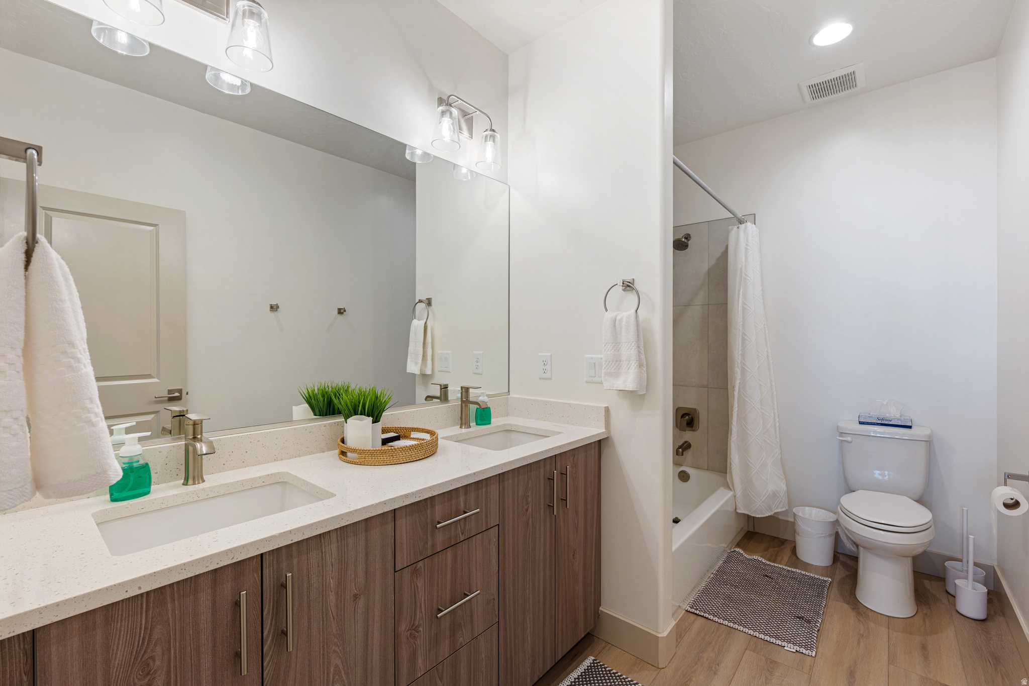 HERITAGE POINTE PH 1 - Residential