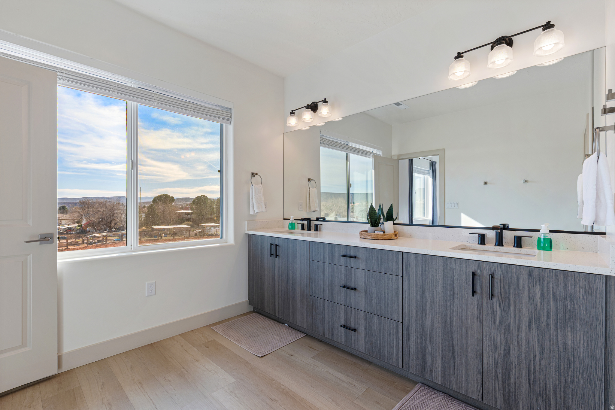 HERITAGE POINTE PH 1 - Residential