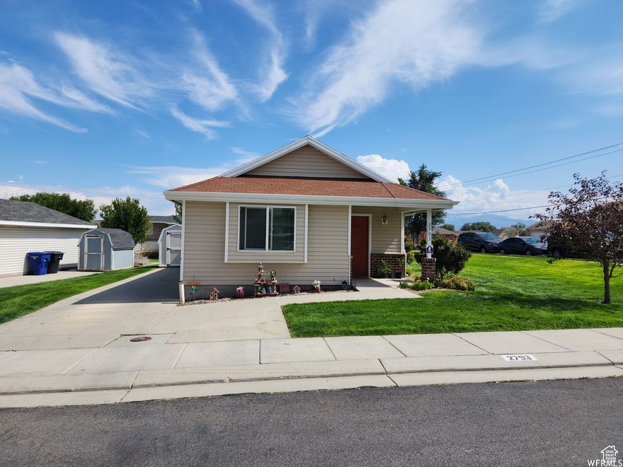 **GREAT NEWS**Seller is offering $5,000 TOWARDS RATE BUY DOWN OR CLOSING COSTS !** IN ADDITION TO SELLER CONTRIBUTION, use our preferred lender, Brady Beyer with Intercap Lending, and receive a FREE 1% temporary interest rate buy-down for the first year (on approved credit), and free appraisal.  Have you been waiting for the perfect starter home or investment property under $400,000?! Look no further! This darling Rambler will be sure to be just what you are looking for! This Home has been well cared for. New Furnace & Water Heater Replaced 2021, New Paint 2023, Updated Bathroom 2025! This home also offers beautiful mountain views, a big side and back yard and it is conveniently located within 5 minutes of the freeway, shopping and restaurants! Don't miss this amazing opportunity to own Real Estate in Salt Lake County at a great price! Square footage figures are provided as a courtesy estimate only. Buyer is advised to obtain an independent measurement. Buyer to verify all.