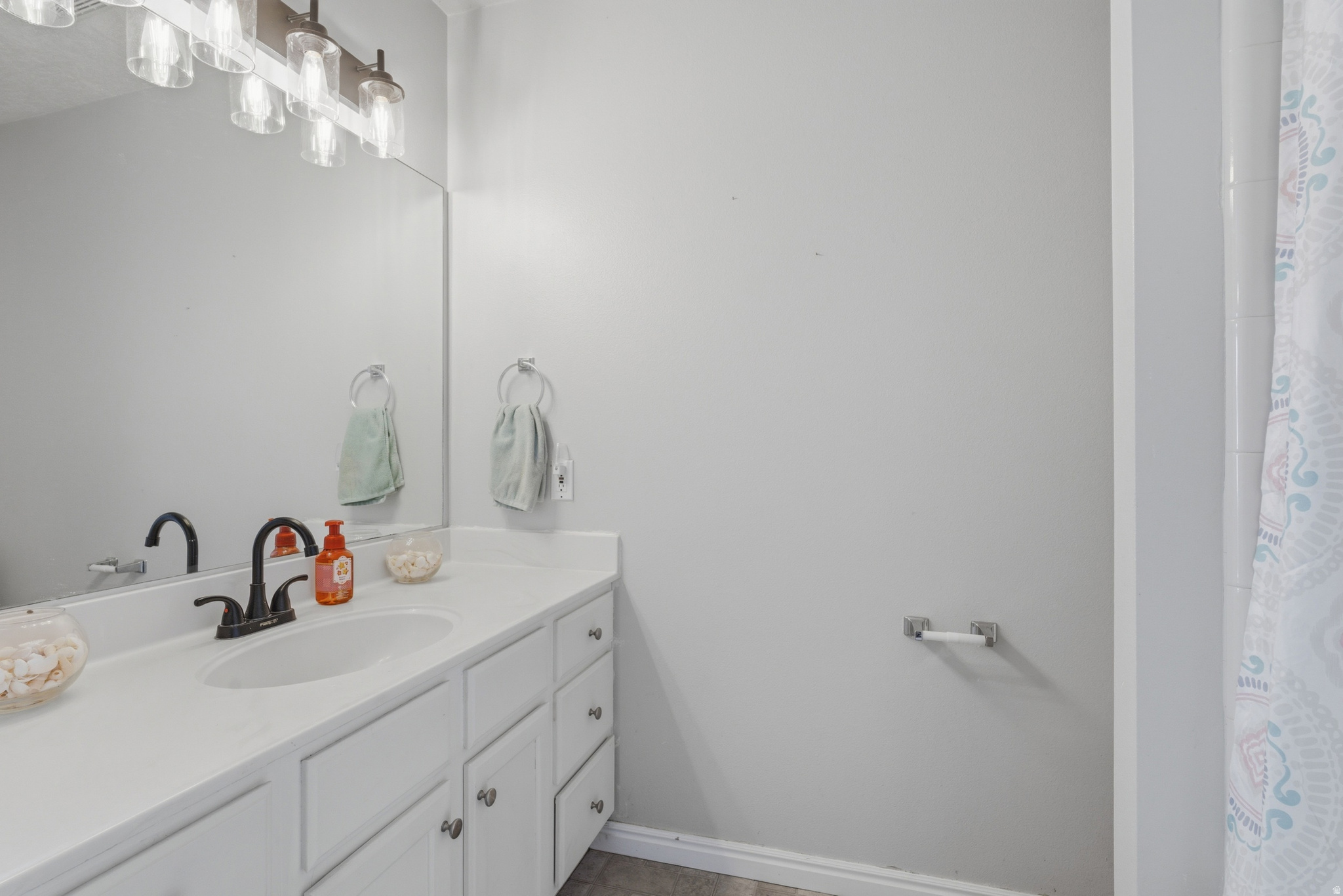 SUNRISE VILLAGE CONDO PH XIII - Residential