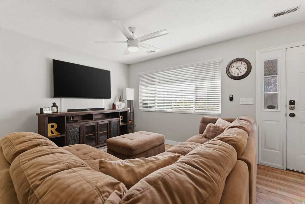 Photo of 282 W 960 S #C, Provo, UT 84601 (MLS # 2153456)