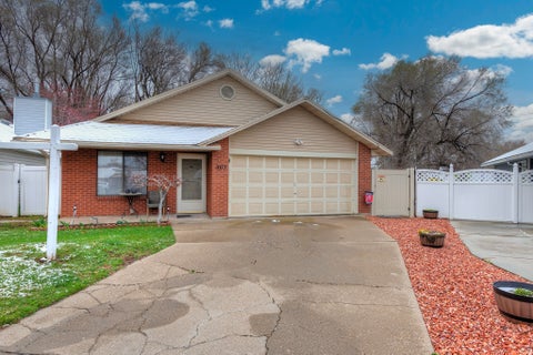 Tiny photo for 1077 E DEERWALK LN S, Ogden, UT 84404 (MLS # 2152371)