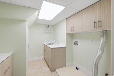 Tiny photo for 2264 E 4000 S, Holladay, UT 84124 (MLS # 2186031)