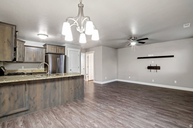 GOLF VIEW ESATES SUB - Residential Lease