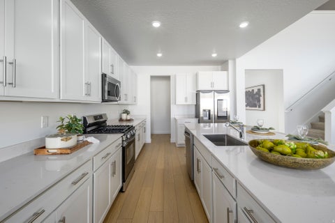 Tiny photo for 1502 W EVERBLOOMING DR N #4077, Saratoga Springs, UT 84045 (MLS # 2180492)
