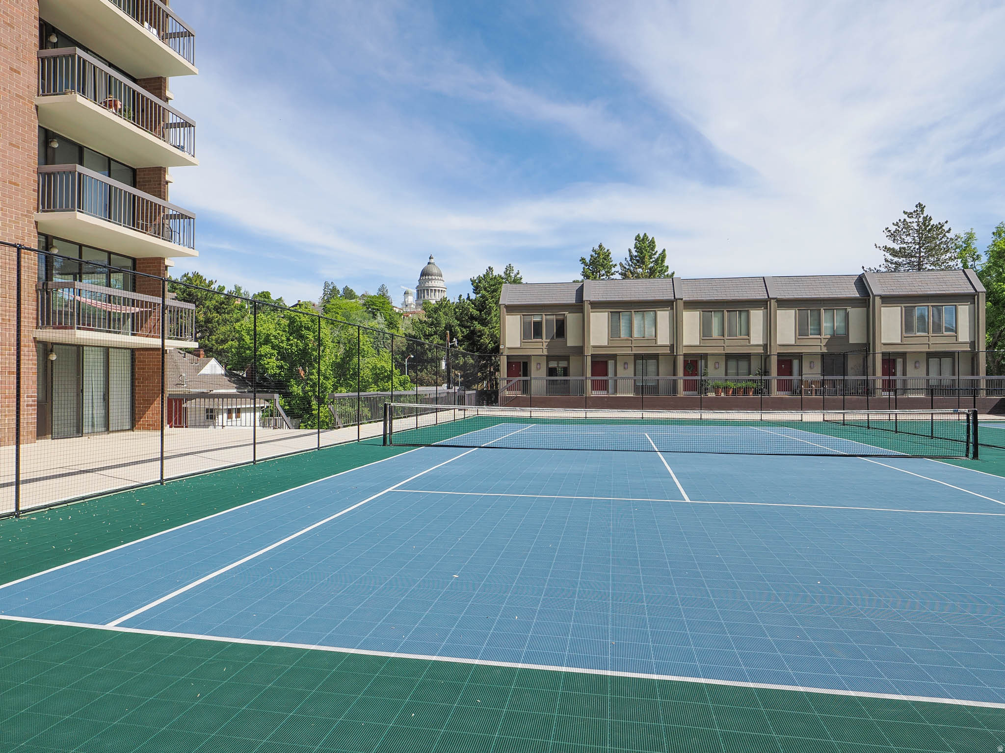 CANYON ROAD TOWERS COND - Residential