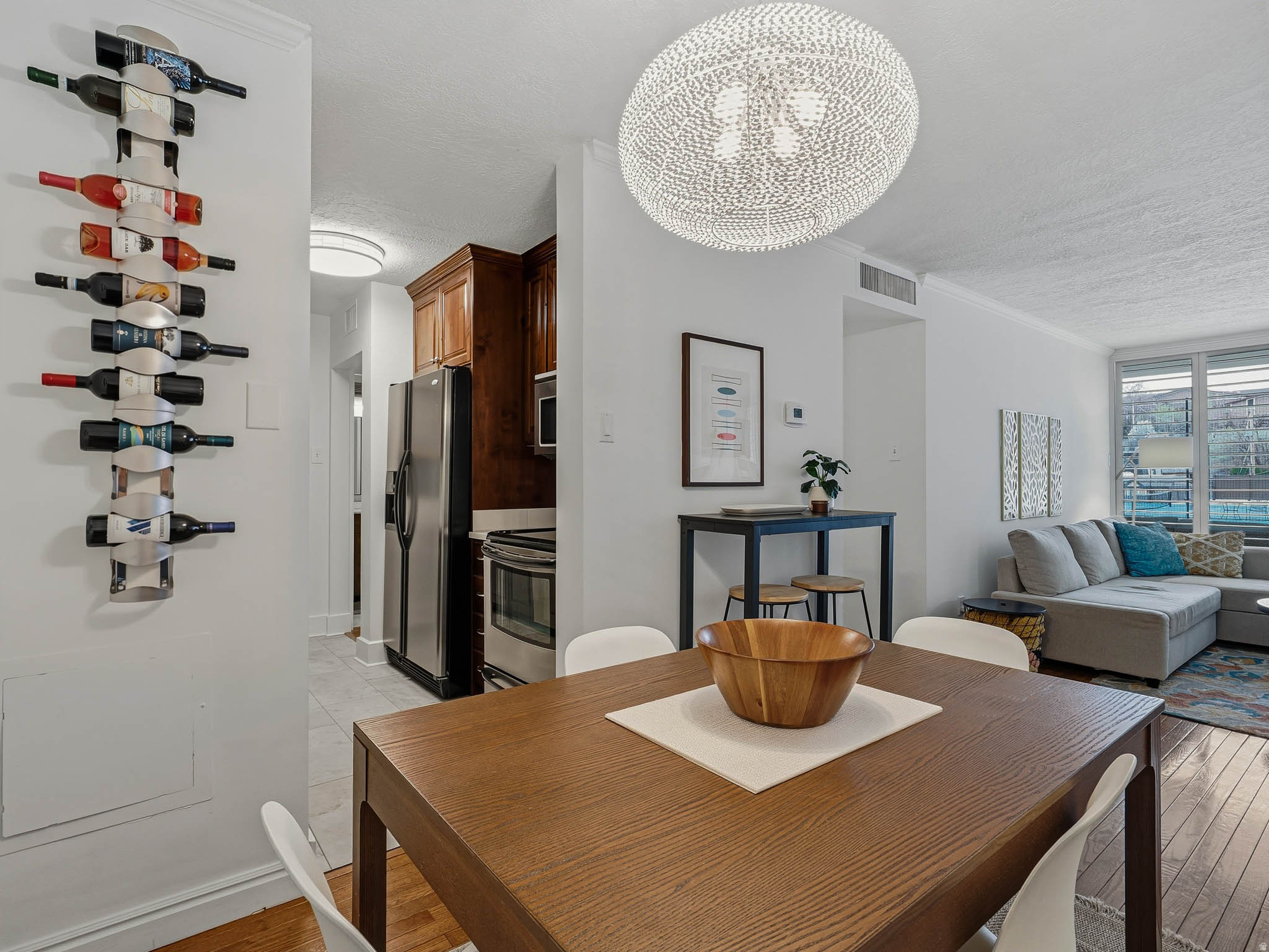 CANYON ROAD TOWERS COND - Residential