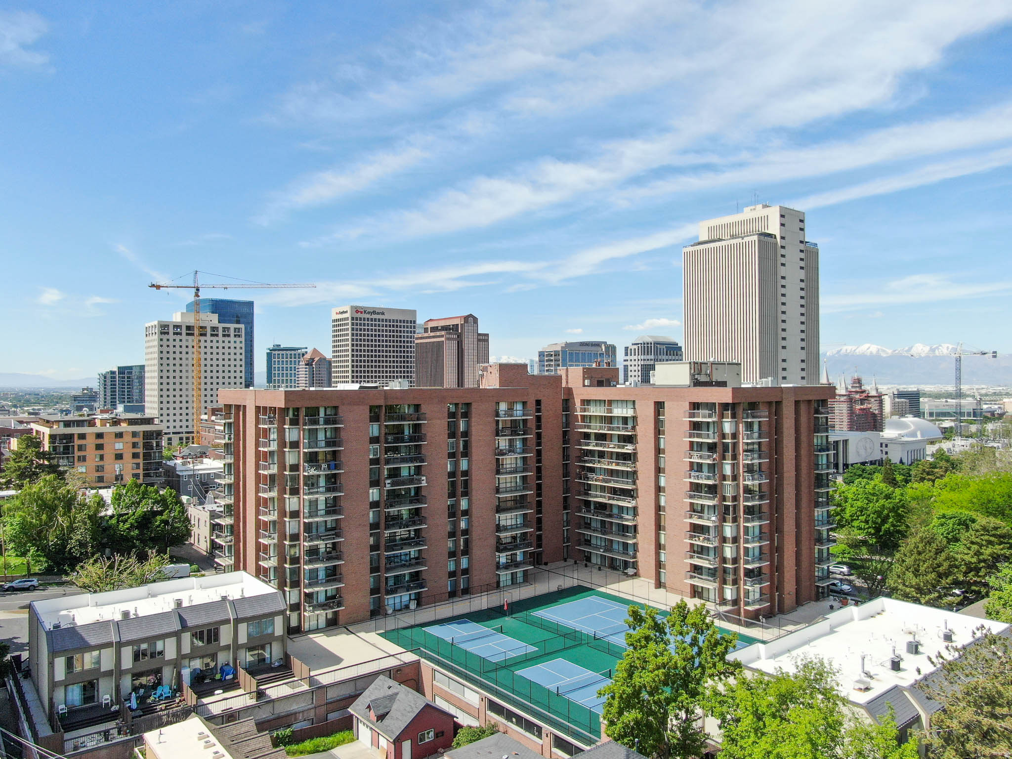 CANYON ROAD TOWERS COND - Residential