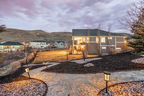 Tiny photo for 15113 S CEDAR MEADOW CIR W, Herriman, UT 84096 (MLS # 2143709)