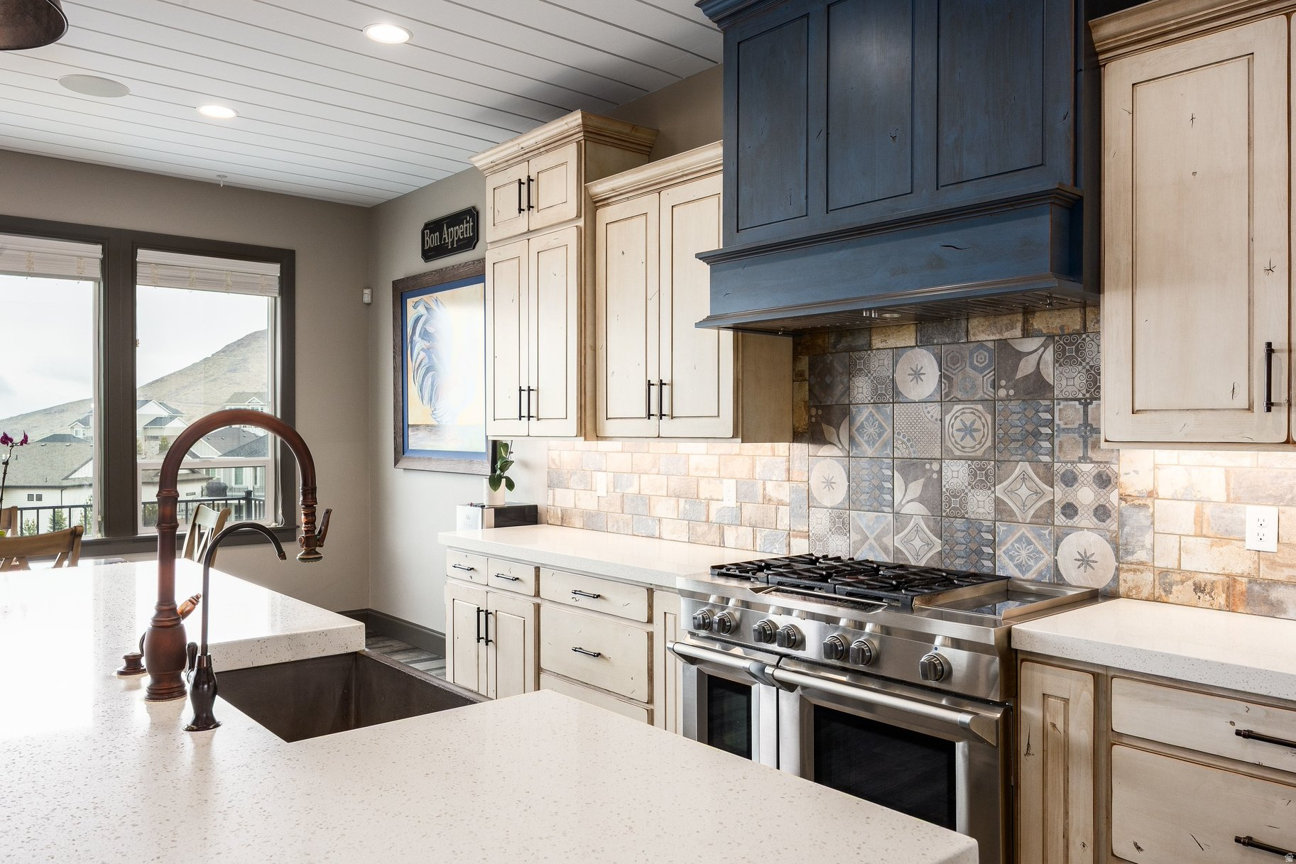 THE COVE @ HERRIMAN SPRINGS - Residential