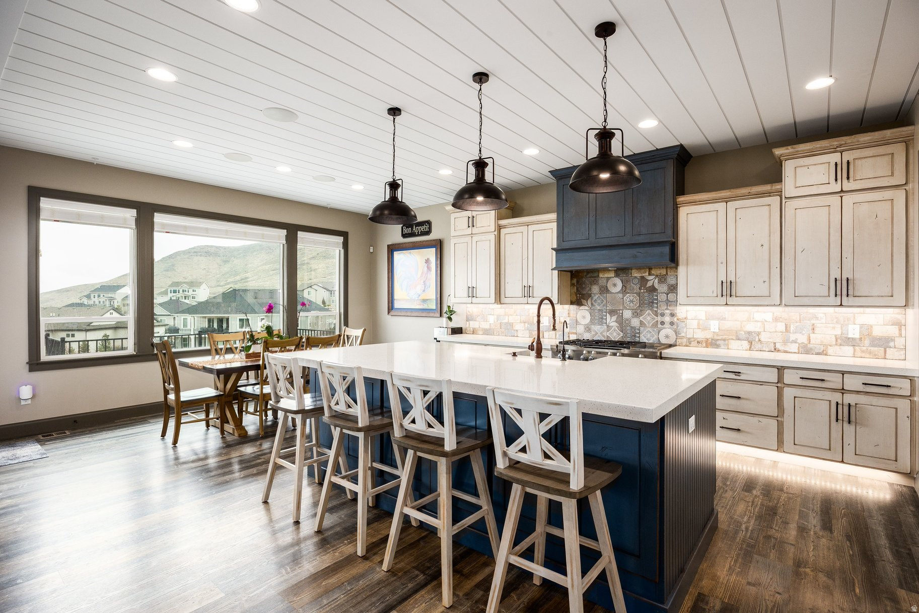 THE COVE @ HERRIMAN SPRINGS - Residential