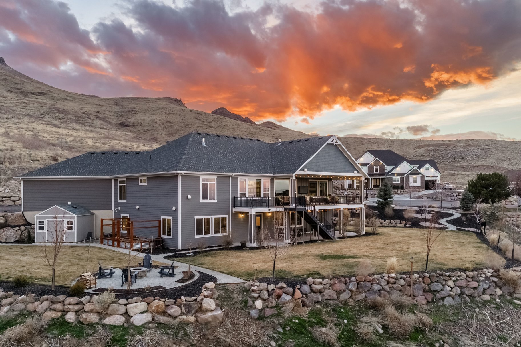 THE COVE @ HERRIMAN SPRINGS - Residential