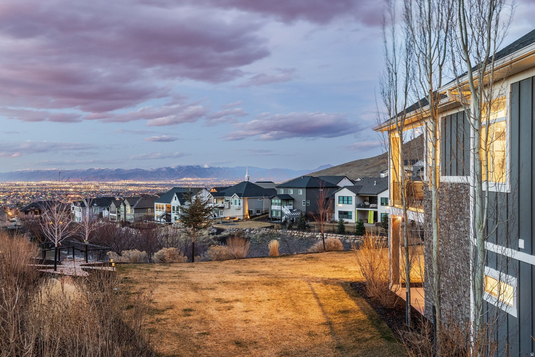 THE COVE @ HERRIMAN SPRINGS - Residential